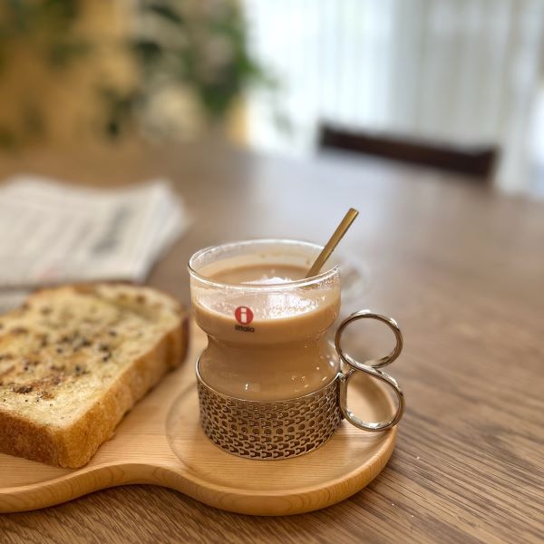 ほんとうにおしゃれなグラスだなぁ