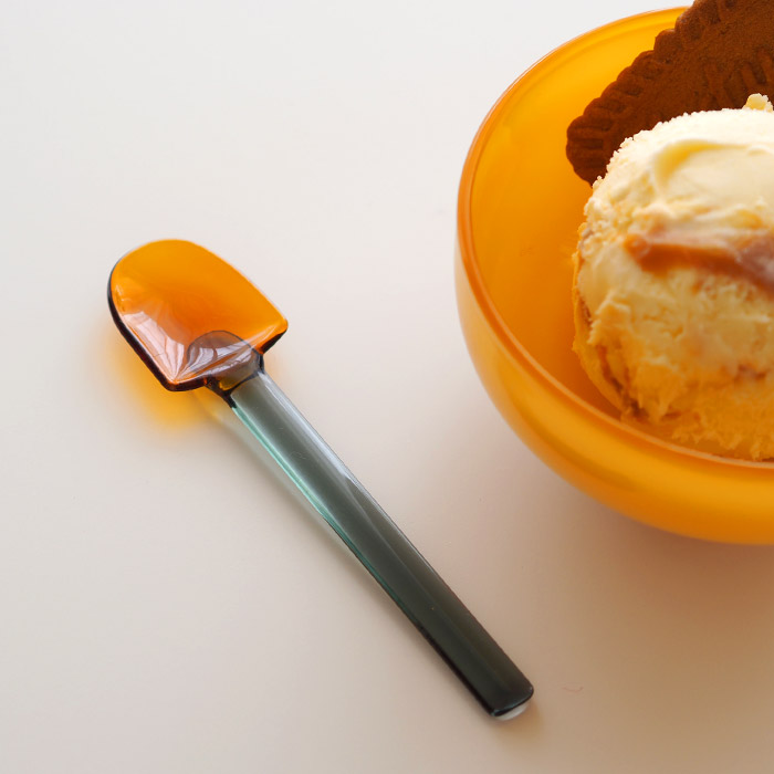 【送料無料】アマブロ　SNOW　SHOVEL　アンバー×ブラック　/　amabro