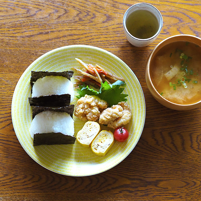 アラビア　24h　アベック　プレート　20cm　イエロー　/　ARABIA　24h　Avec　※