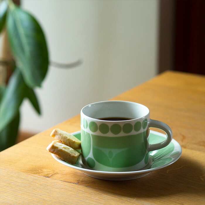 ■アラビア スンヌンタイ ティーカップ＆ソーサー ライトグリーン / ARABIA Sunnuntai