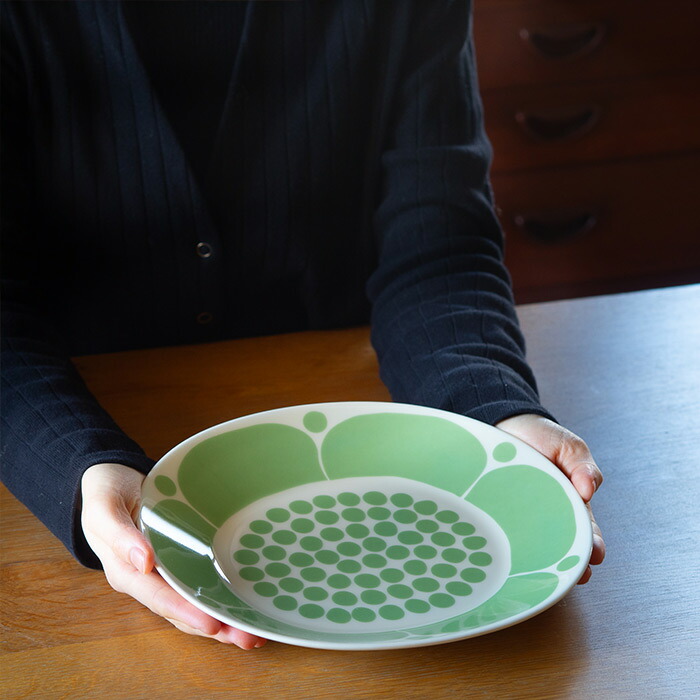 アラビア スンヌンタイ オーバルプレート 22×25cm ライトグリーン / ARABIA Sunnuntai