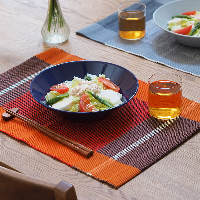 ベアフット　手織　プレイスマット　スリランカ製　オレンジチェック　46×33　/　BAREFOOT