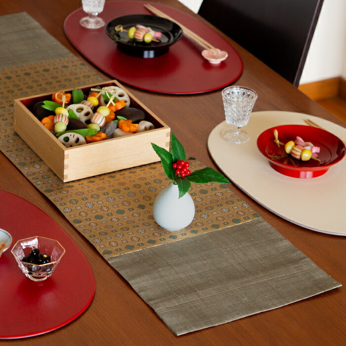 バンイノウエ　華わび裂ラナー　テーブルランナー 　けし炭　/　BAN INOUE