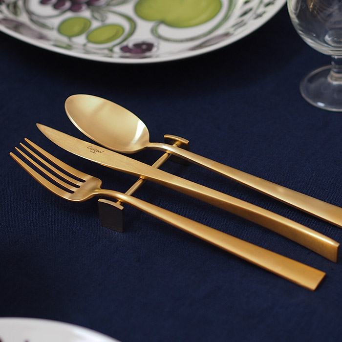 ダン　カトラリーレスト　ゴールド　/　DAN