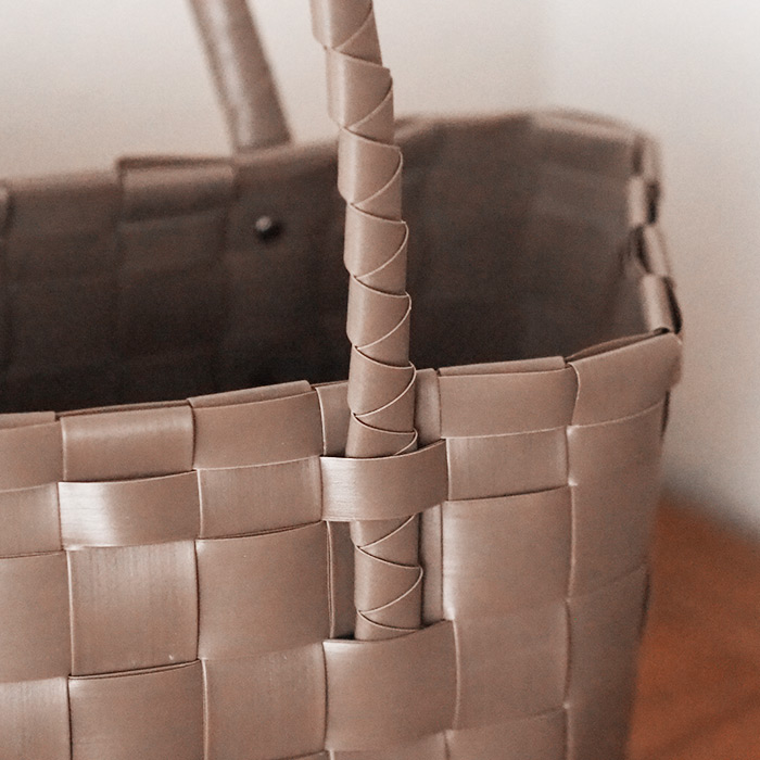 ハンデッドバイ　トートバッグ　PARIS　ヘーゼルブラウン　/　Handed By