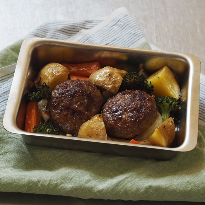 ヨナス　ステンレス　ローストディッシュ　21×15.5cm　/　Jonas