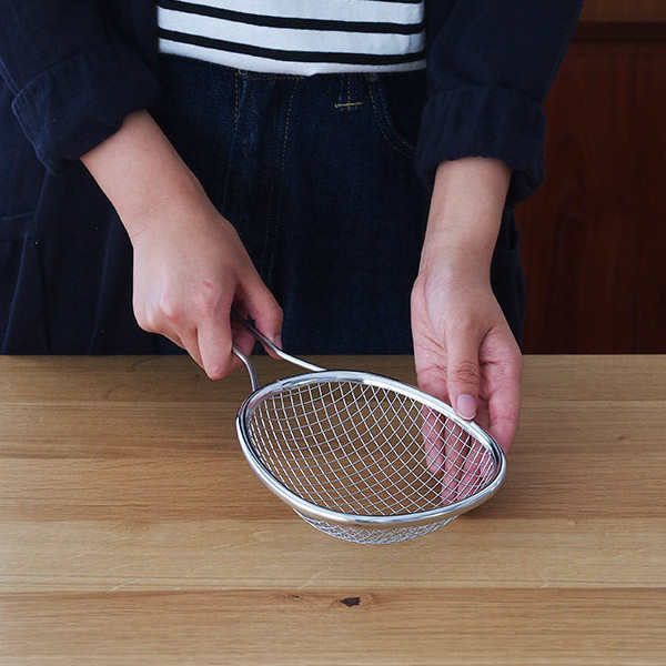 家事問屋　油きりザル