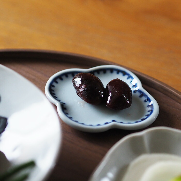 日下華子　色絵　ステッチ　もっこ豆皿