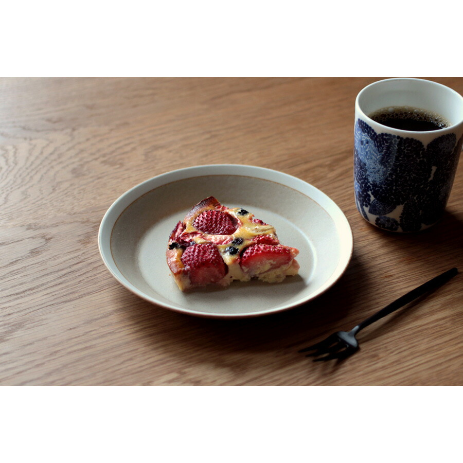 yumiko iihoshi porcelain × 木村硝子店 dishes 180 plate sand beige matte / ディシィーズ サンドベージュ マット