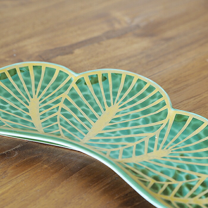 幸楽窯　錦　茶緑金　松葉形　前菜皿【25WS】