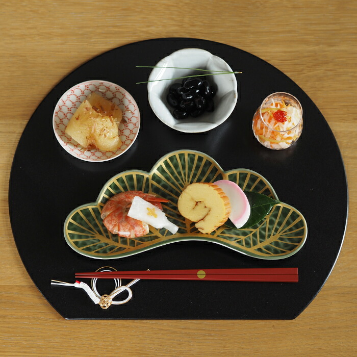 幸楽窯　錦　茶緑金　松葉形　前菜皿【25WS】