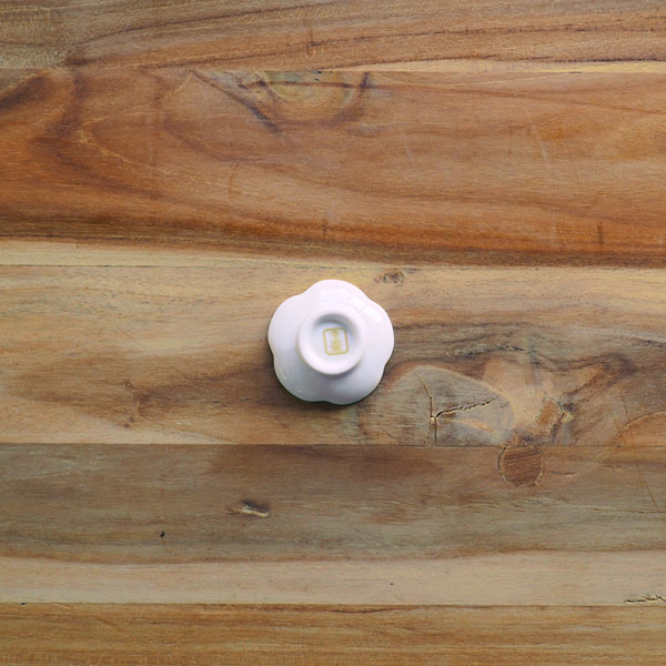 幸楽窯　錦　銀彩　捻り梅　箸置【25WS】