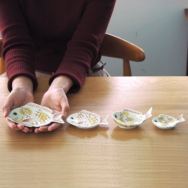 幸楽窯　錦　金叩　鯛形　銘々皿【25WS】