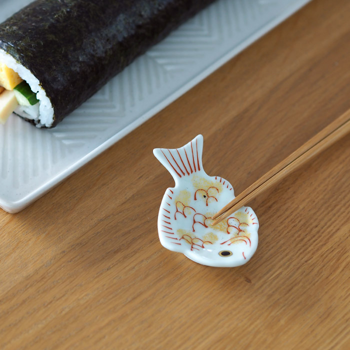 幸楽窯　錦　金叩　鯛形　箸置　□【25WS】