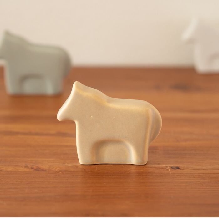 かもしか道具店　馬　ベージュ