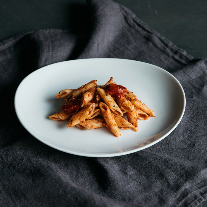 ピリヴィッツ　オーバルステーキプレート　23×20.5cm　P015　/　PILLIVUYT