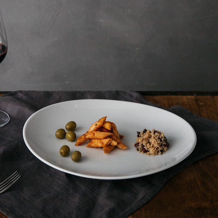 ピリヴィッツ　オーバルステーキプレート　29.5×25.5cm　P016　/　PILLIVUYT