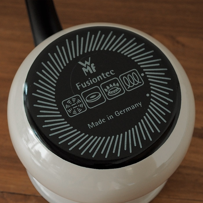 ヴェーエムエフ　フュージョンテック　ミネラル　マルチポット　14cm　蓋付　ミルキークォーツ 　/　WMF