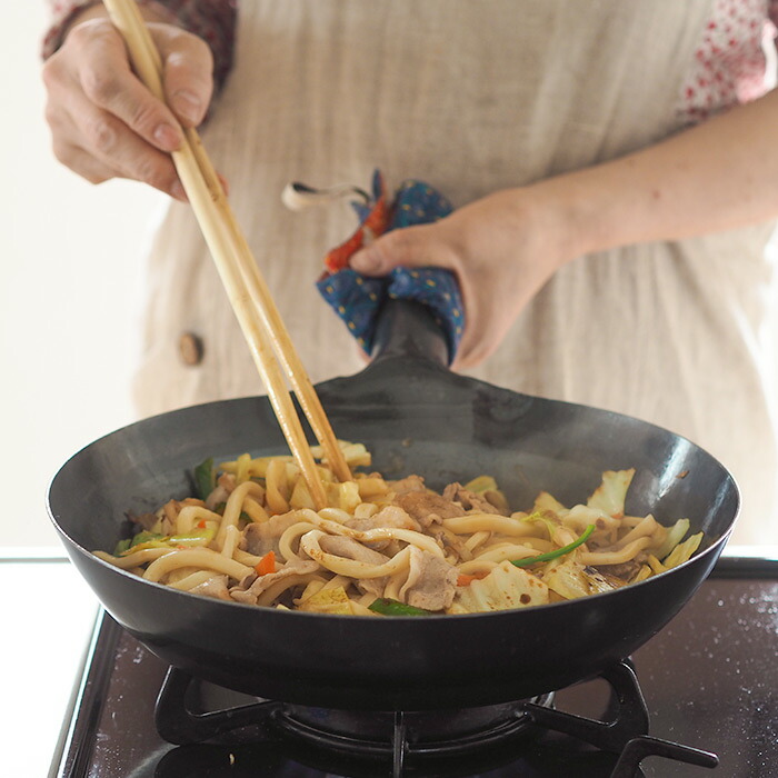 【公式】山田工業所　鉄打出【丸柄フライパン】 （1.6mm） 28cm 空焚き済み